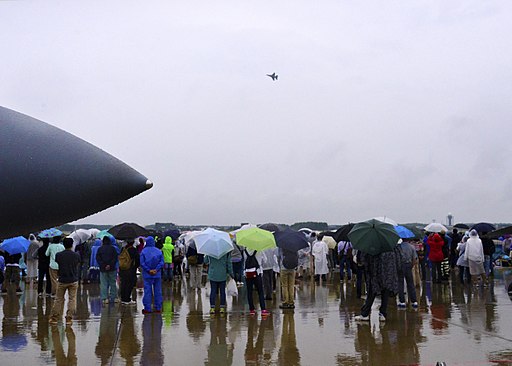 Misawa_Air_Base_Annual_Air_Show_150913-N-OK605-048