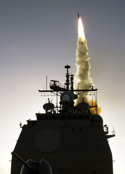 us_navy_031211-n-0000x-001_a_standard_missile-3_(sm-3)_is_launched_from_the_aegis_cruiser_uss_lake_erie_(cg_70)_as_part_of_the_missile_defense_agency's_latest_ballistic_missile
