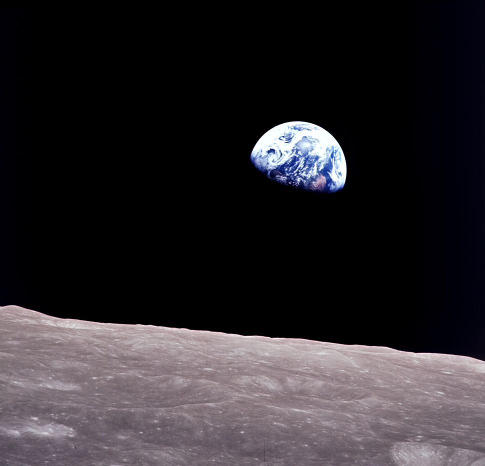 NASA earthrise
